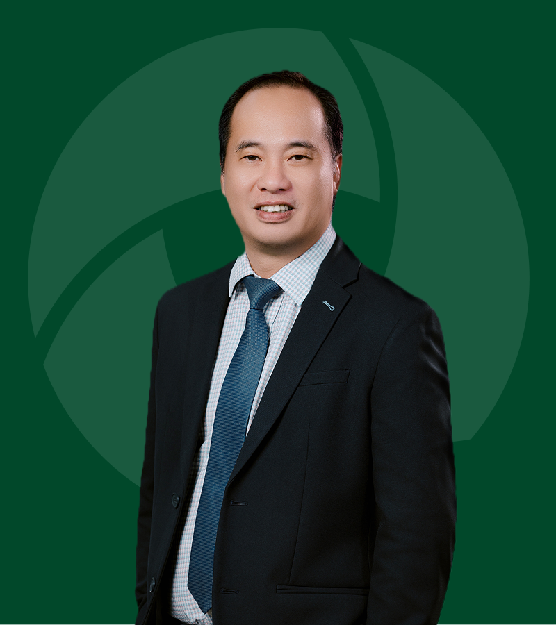 ÔNG NGUYỄN TIẾN LÂM